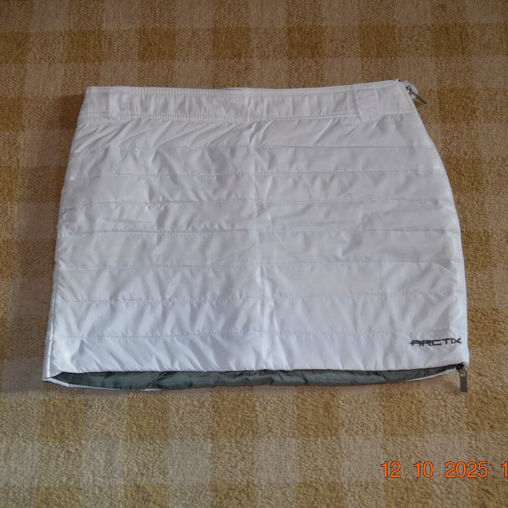 Women's Arctix Down Skirt Size Medium